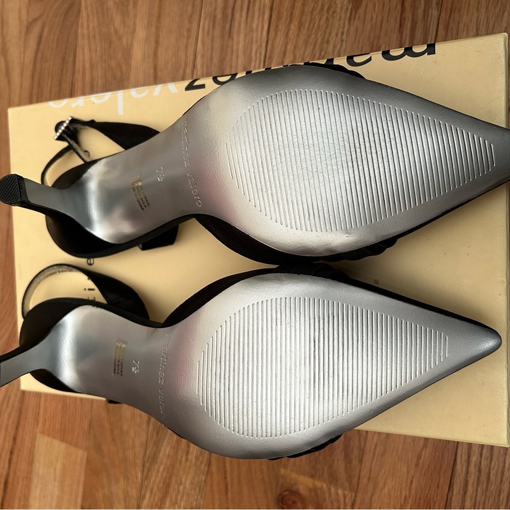 New Never Worn - image 2